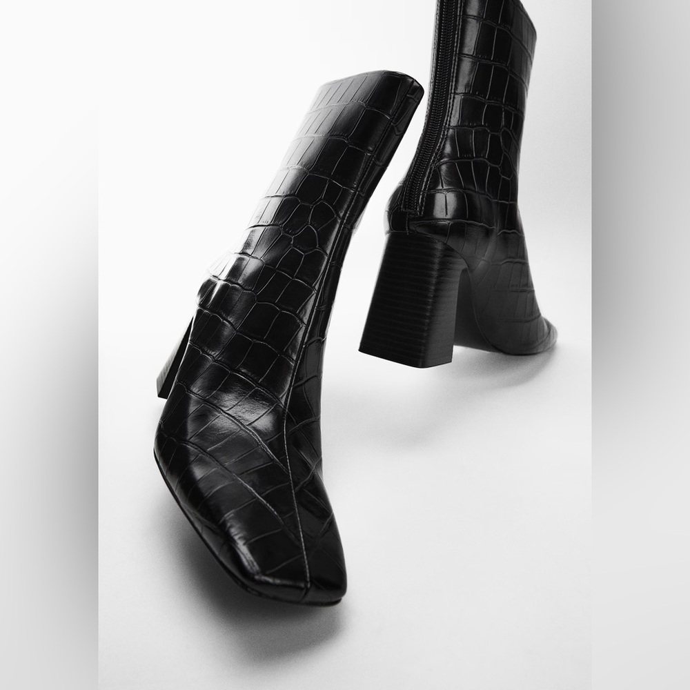 Mango CROC-EFFECT ANKLE BOOTS